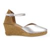 Alpargata mujer plata con cuña de esparto y pulsera
