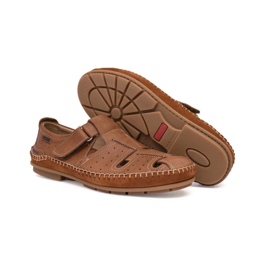 Detalle de la plantilla anatómica transpirable de la sandalia Baerchi CREEK1702.