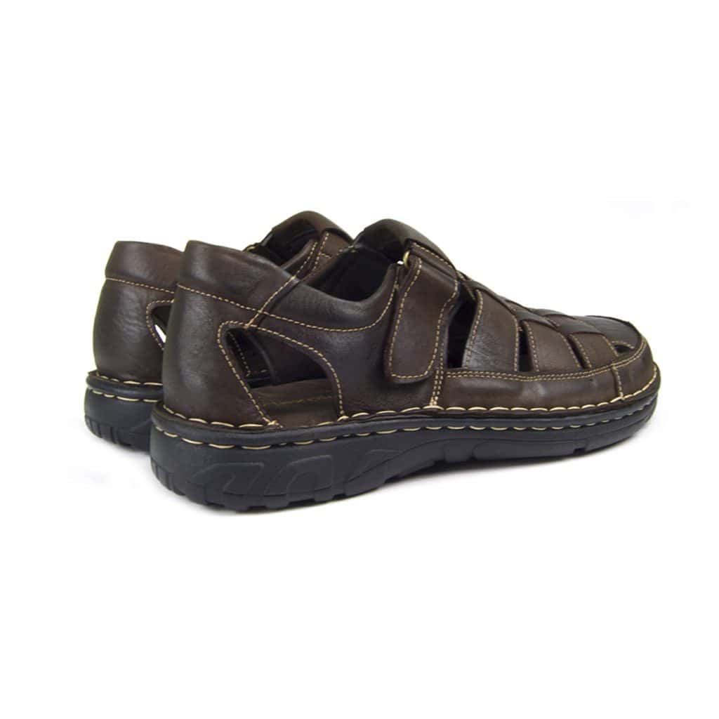 Sandalias Cerradas Hombre Flexpies 4810 en piel con costuras vistas y cierre de velcro.