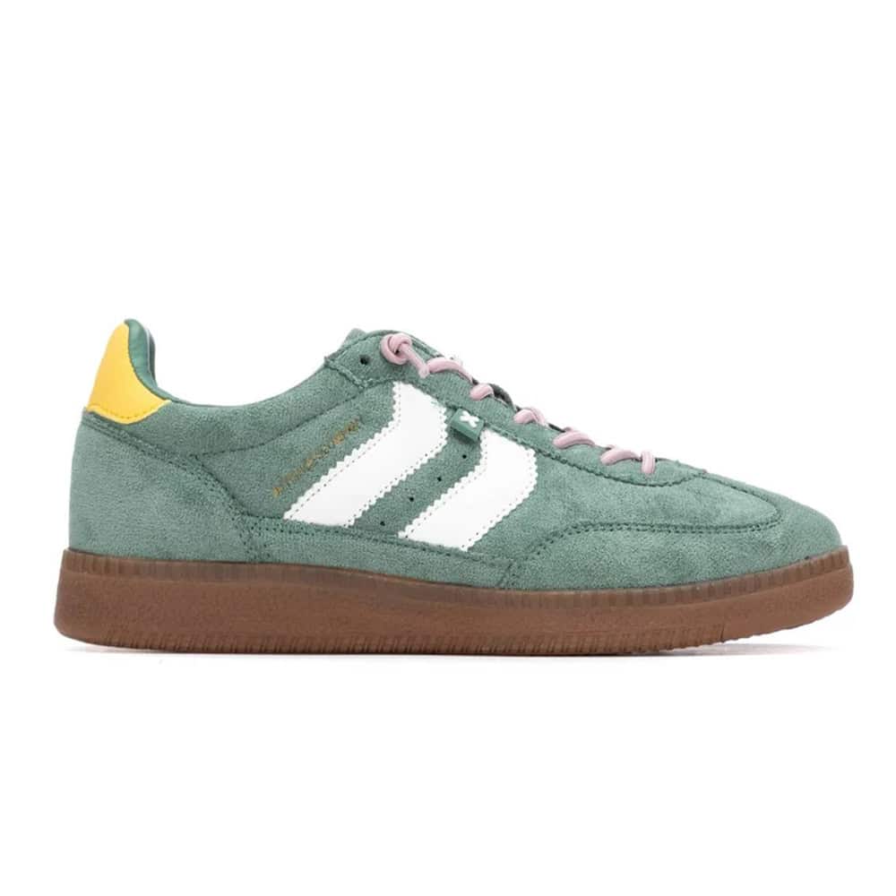 Zapatilla Mujer Xti 144170 verde en antelina suave con diseño moderno