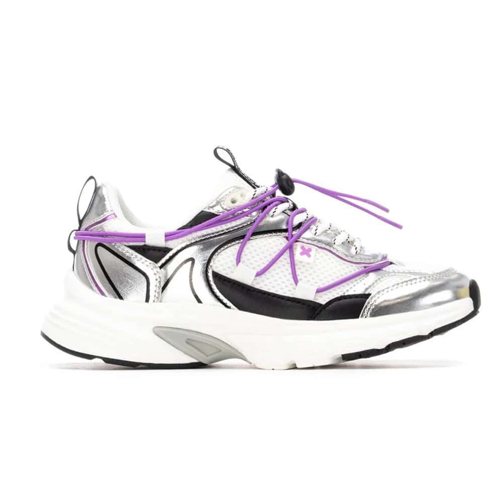 Zapatilla Mujer Xti 144534 en efecto piel metalizado con cordones