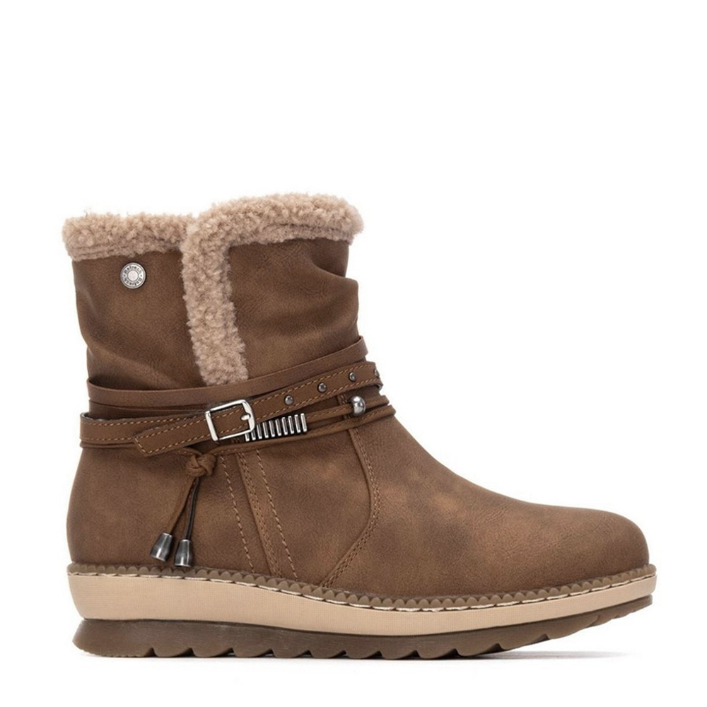 Botín Mujer Refresh 173250 en material sintético con cintas decorativas