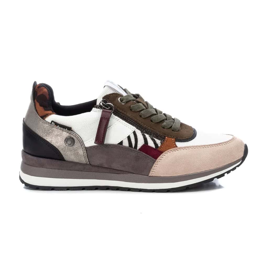 Zapatilla Mujer Refresh 170159 en combinación de tejidos y material imitación piel