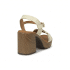 sandalia plataforma beige elegante