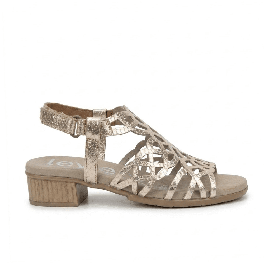 sandalia tacón bajo mujer Leyland 4340 dorada multitira piel española vista frontal