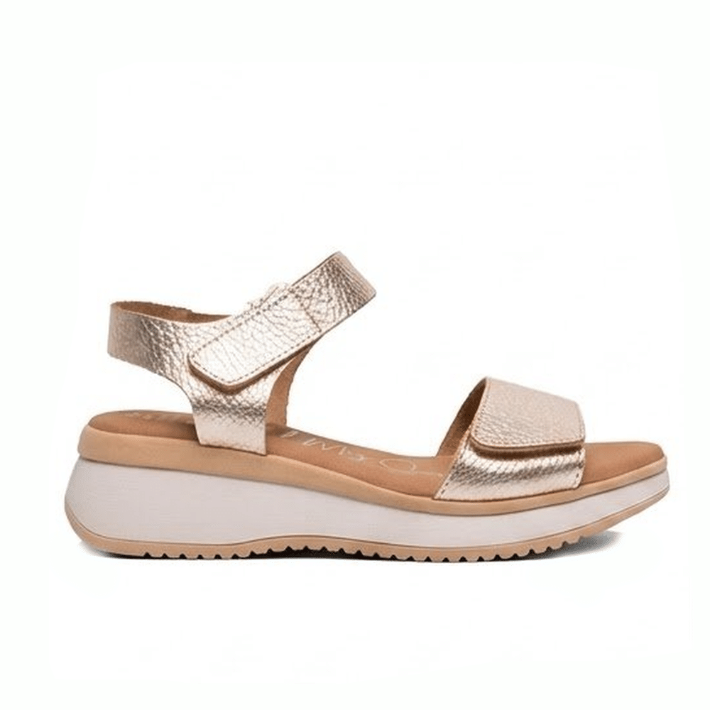 sandalia comoda mujer Oh My Sandals Selene dorado piel velcro cuña 5 cm vista frontal
